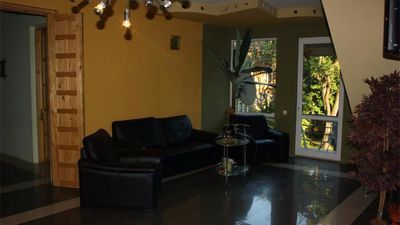 Мцване Сахли ( Зеленый Дом)_9