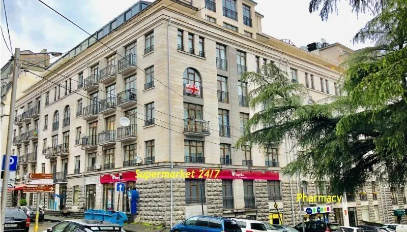 Apartment in old  Tbilisi I — Фото 2