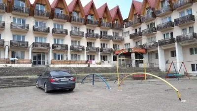 Солнечная долина,  Квартира 96